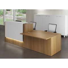 Balie met hoog en laag gedeelte