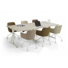 Elektrisch verstelbare vergadertafel